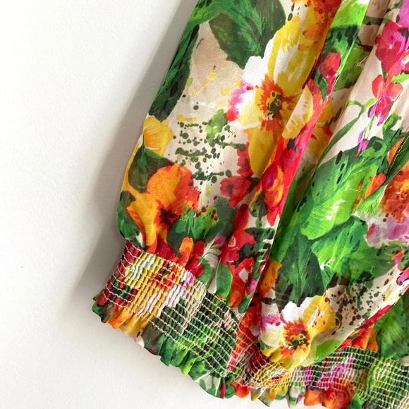 Tropical Floral Top 🌴 🌺 - Picture 4 of 7